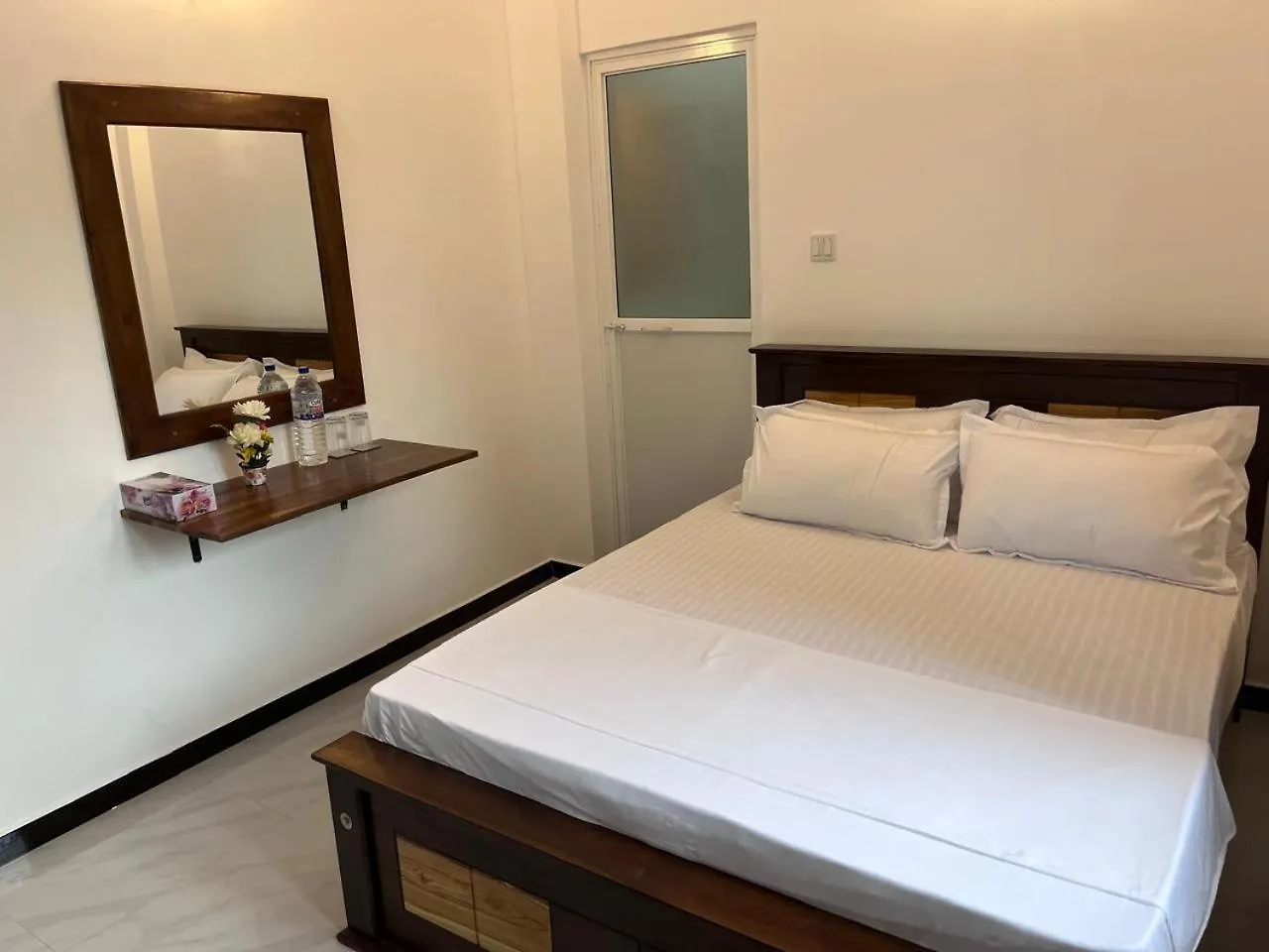 May Fair Villa Negombo Guest house