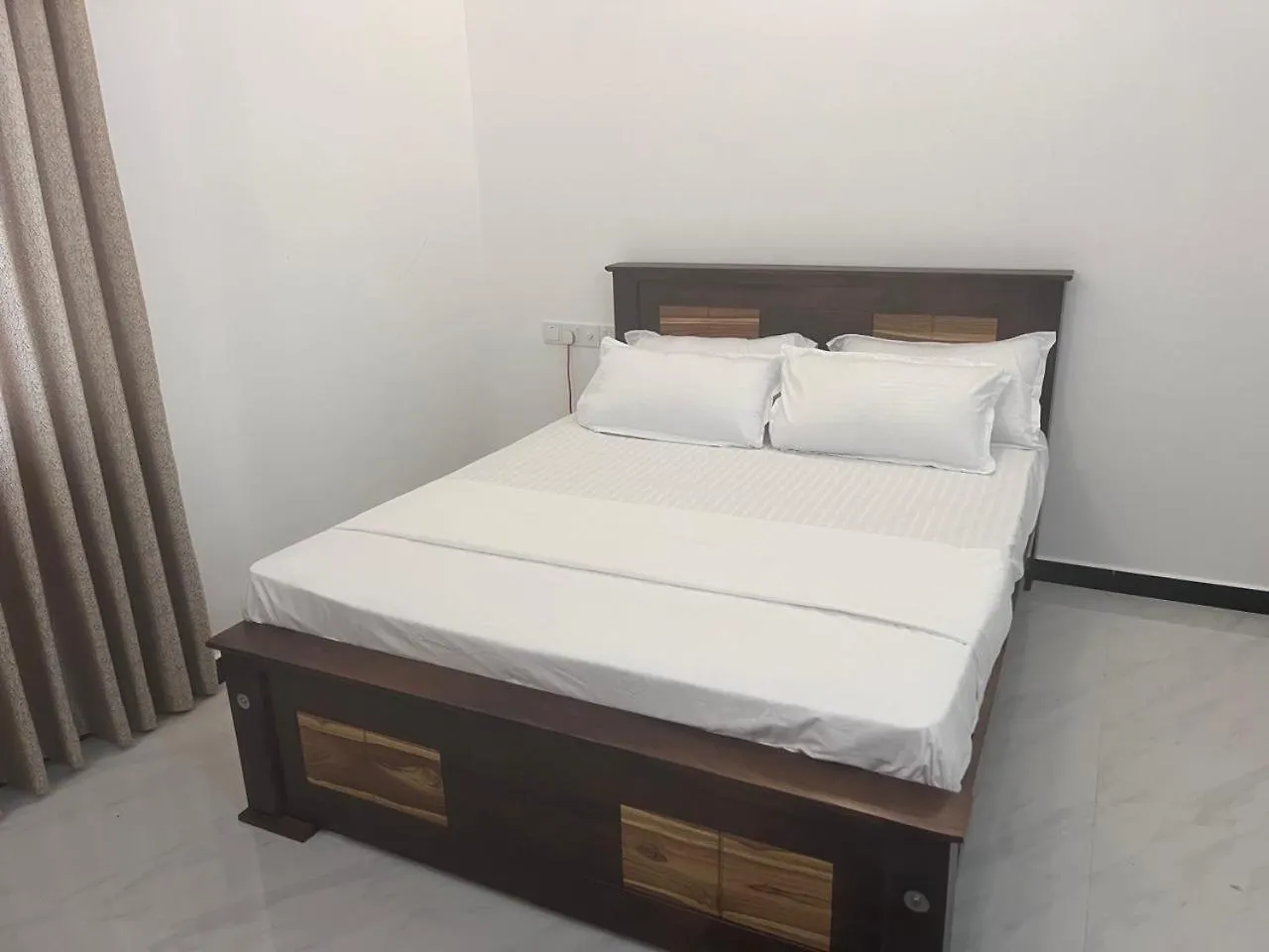 May Fair Villa Negombo 0*,